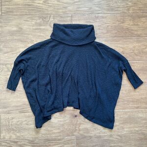 Free People Beach Sweater Size S Black Lightweight Split Back Turtleneck